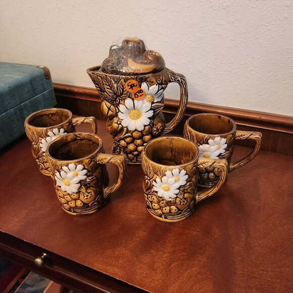 Tea Pitcher Set Embossed 3D Fruit and Daisies Setting for 4 Made in Japan BOHO - Picture 13 of 13